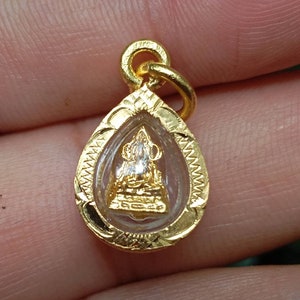 Buddha Chinnarat Thai Amulet Talisman Beautiful Genuine Gold Plated Case Pendant Necklace Charm Holy Magic Antique Protection success life