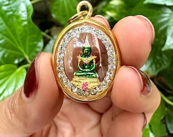 Thai Amulet Phra Kaew Morakot Pendant – Emerald Buddha with Gold Locket