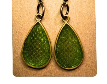 Crocodile Tears (Bronze Loop)