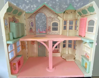 Barbie Victorian Dream House Furnished with Dolls