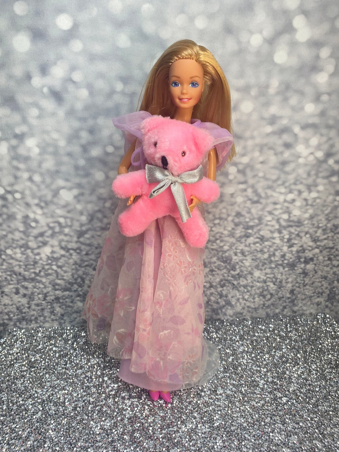 Doll Barbie PiÃ¹ Costosa Barbie Dream Time Sold At Auction: Group