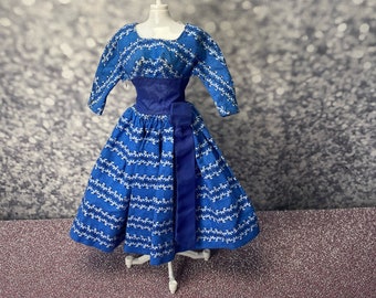 Let's Dance #978: 1960-62 Barbie Vintage Fashion