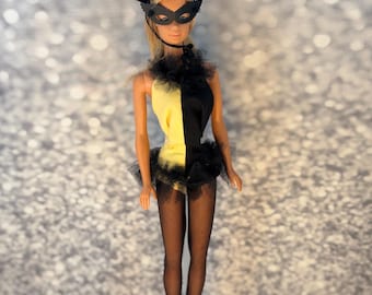 Masquerade #944: 1963-64 Barbie Vintage Fashion