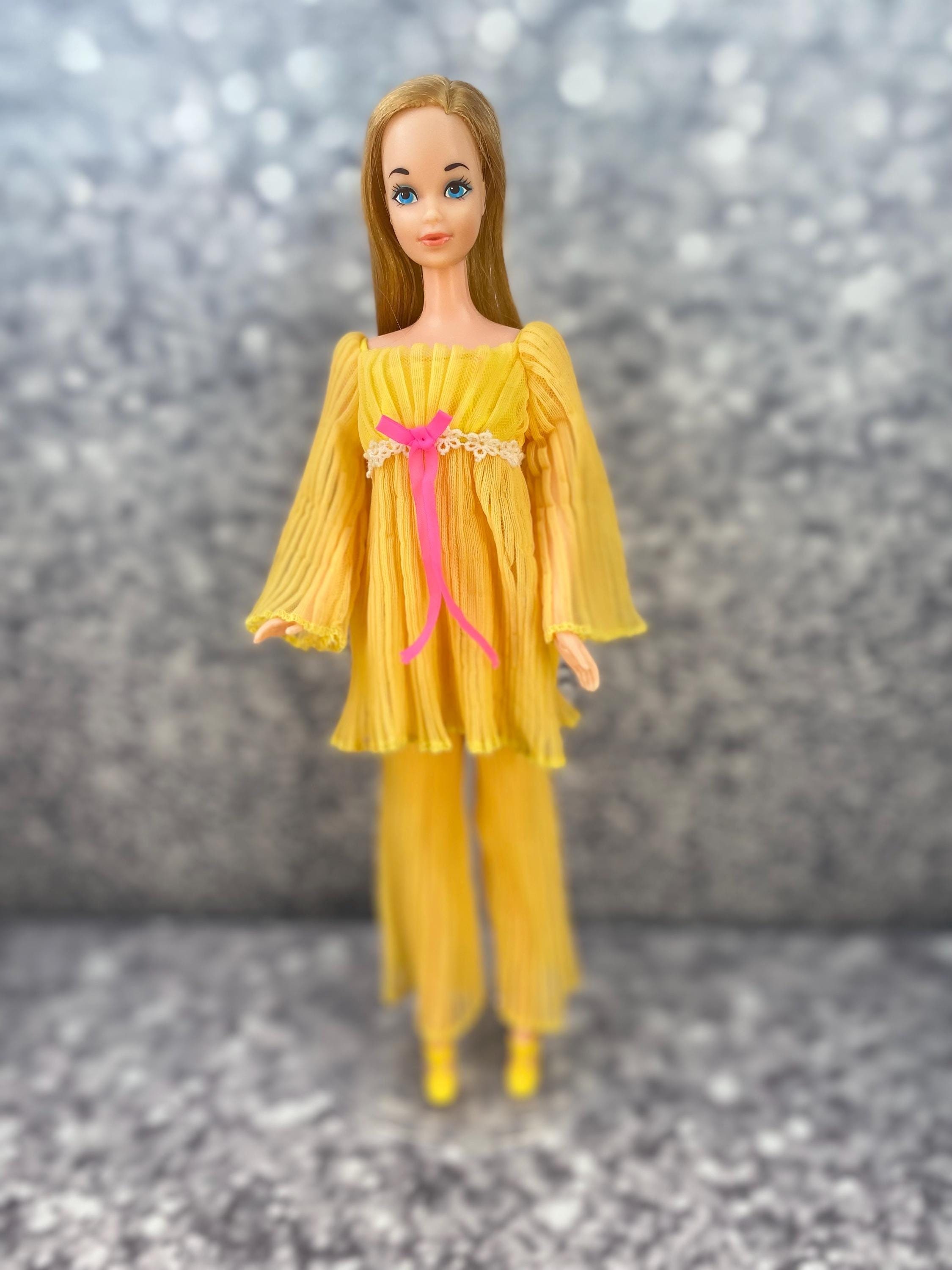 Lemon Kick #1465: 1970 Barbie Vintage Fashion - Etsy