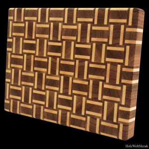 Maple and walnut end grain cutting board "Due Mosaic" including free rubber feet