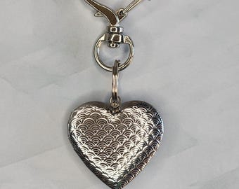 Heart Locket Keychain, Locket Keychain, Personalized Locket, Locket Purse Charm,  Purse Charm, Sentimental gift, Mother’s Day gift, mom gift