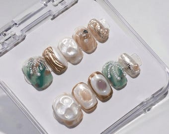 Shell We Green Gold Handmade Press-On Nails Short Square Beach Seashell Summer Pearl Reusable Nails Pressons (20 pcs)