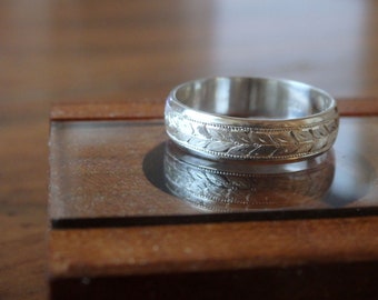 WASURENAGUSA RING / 忘れな草の指輪
