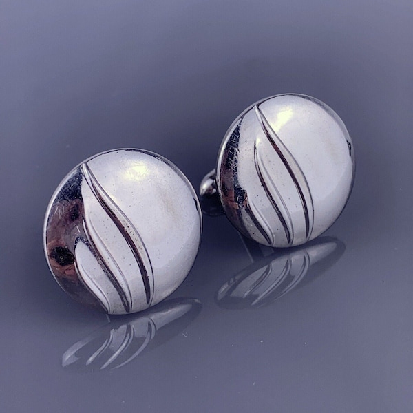 Simple Large Button Silver Tone Cufflinks 1980’s Swoops Swank Vintage