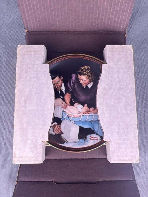 Norman Rockwell Plate Growing Strong 1989 Knowles the Ones We Love