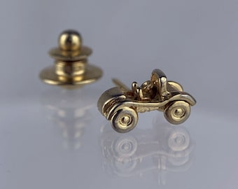 Convertible Car Gold Tone Tie Tack Pin Lapel Dune Buggy Vintage