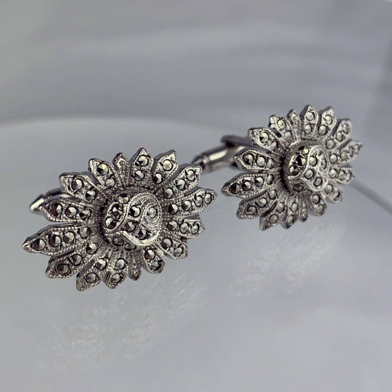 Large Flower Shield Earrings Large Flower Shield Earrings