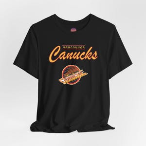 Maglietta vintage dei Vancouver Canucks, maglietta Canucks anni '90, maglietta da hockey retrò, Canucks 8bit, maglietta dei Vancouver Canucks, hockey vintage, unisex
