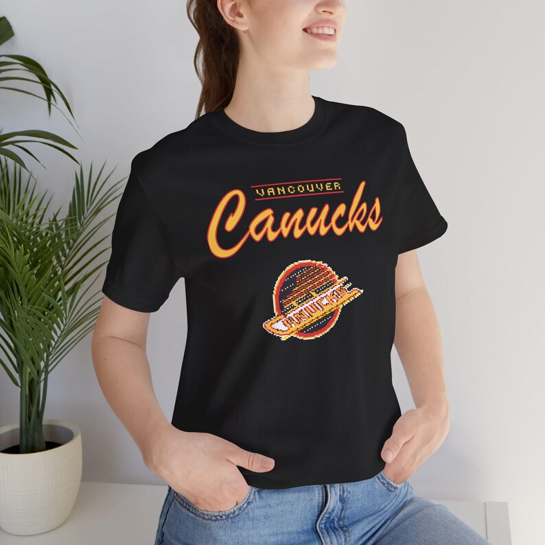 Vintage Vancouver Canucks T-Shirt, Canucks 90s tshirt, Retro hockey shirt, Canucks 8bit, Vancouver Canucks T-Shirt, Vintage hockey, Unisex image 12