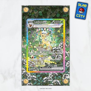 Vitrina de exhibición de cartas Pokémon con ilustraciones ampliadas de Leafeon ex #144 Prismatic Evolutions