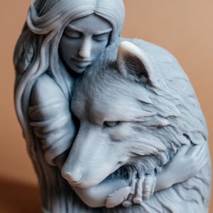 Wolf und Frau Sojawachs Kerze, Skulpturale Ästhetische Kerze, Wolf Spirit Göttin Dekor, Handgefertigtes Weibliches Stärke Geschenk, Einzigartiges Wohndekor