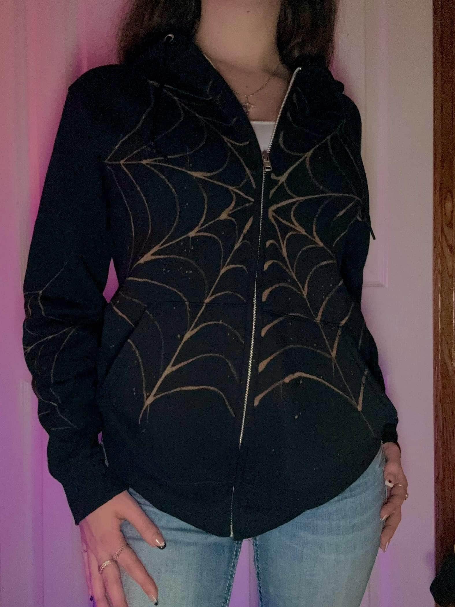 ★LMC★GOTHIC APPLIQUE GRADATION BLEACH HOODIE Berserk Guts Hand Painted Bleach Dyed Custom Made Hoodie - Etsy
