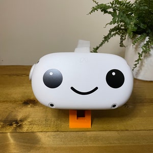Cute Smiley Face Vinyl Decal for Metaquest 2