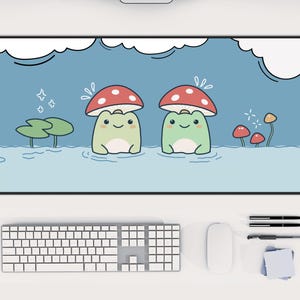 Alfombrilla de escritorio con diseño de rana adorable / Alfombrilla de ratón con diseño de anfibio kawaii / Alfombrilla de escritorio XL para juegos / Decoración de oficina estilo anime chibi / Regalo adorable para gamers