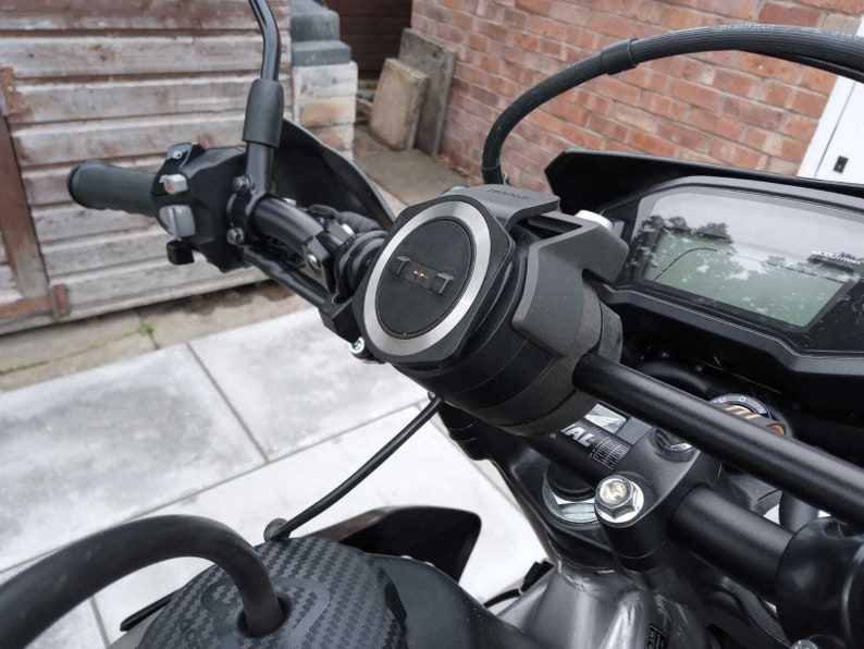 Satnav Mounting Bracket for Tomtom Rider 400/410/420/450/500/550 to fit 22mm Crossbar image 2