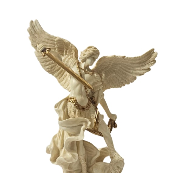 販売済み 主を賛美する盾を持ち、跪く大天使ミカエル レジン製モデル M