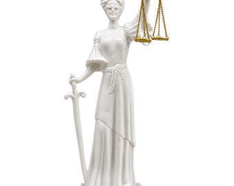 Themis Vrouwe Justitia standbeeld albasten Romeinse mythologie sculptuur beeldje wet advocaat cadeau oude kunst