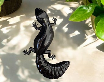 Gecko de resina negra / Decoración de patio y jardín / Regalo para amantes de los reptiles