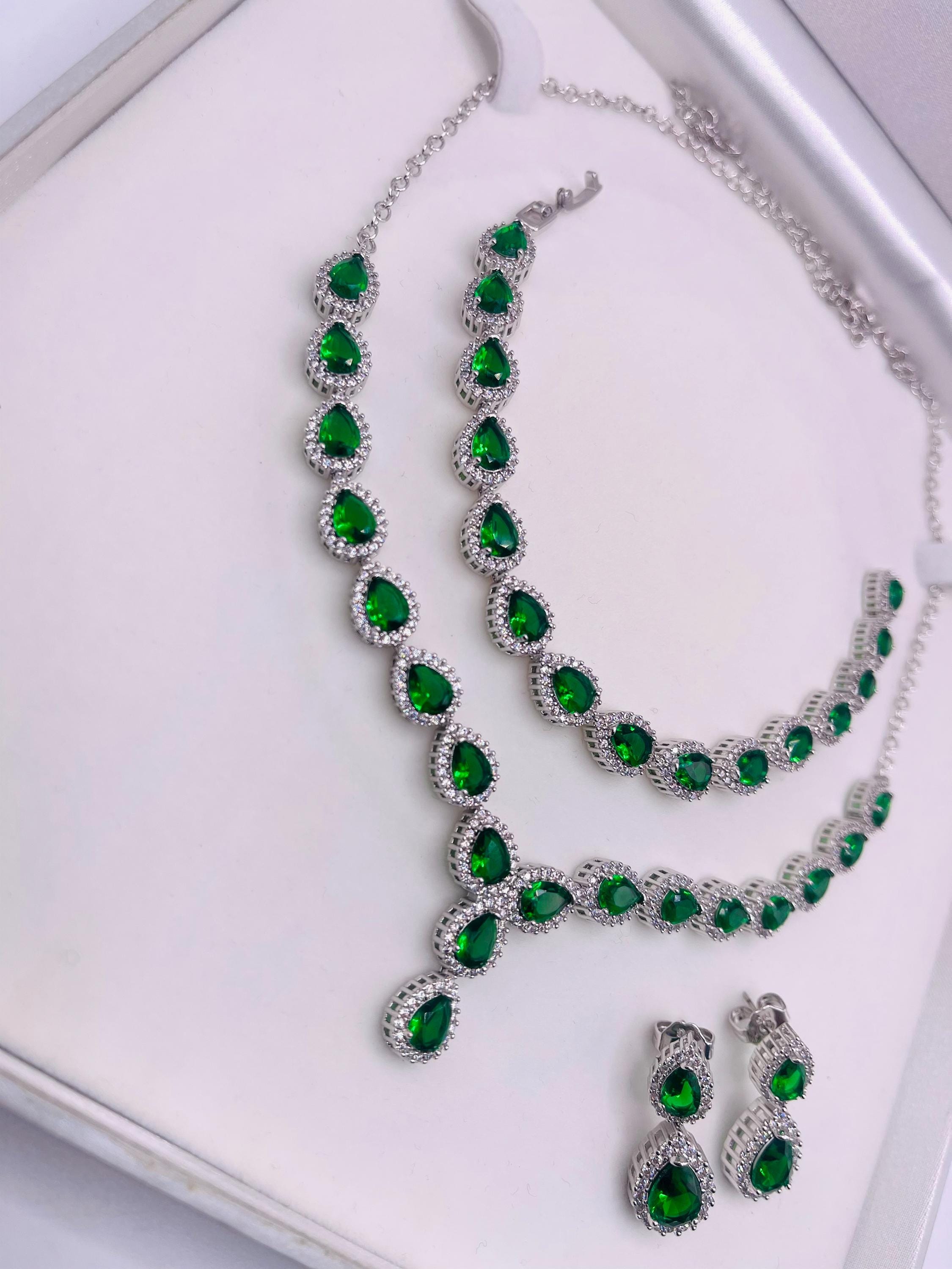 Vintage Green & Black Crystal Geometric Jewelry Set - Necklace & Earrings With Gift Bag