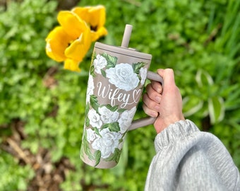 BRUMATE ERA 30oz WIFEY- Hand Painted Floral- White Roses Tumbler