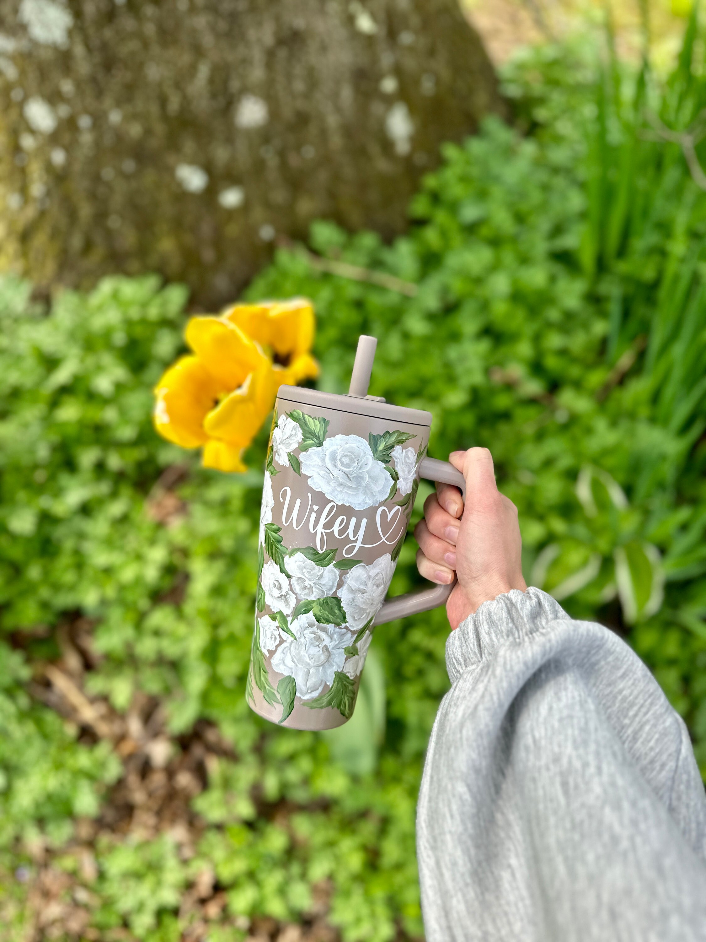 30oz- CUSTOM- BRUMATE ERA- Hand Painted Floral Tumbler - Etsy