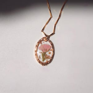 Birth Month Flower Necklace | Pressed Floral Pendant, Gold Stainless Steel Chain | Wedding Jewelry | Gift for her january (carnation)