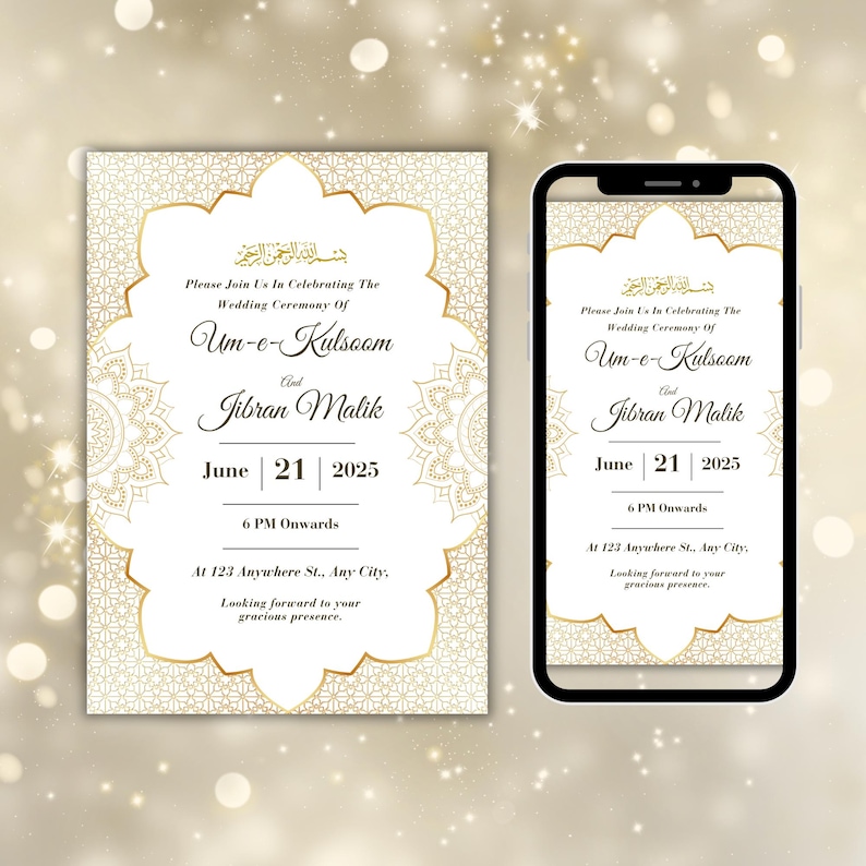 K&ouml;nnte beinhalten: Eine Hochzeitseinladung und ein Smartphone, das dieselbe Einladung anzeigt. Die Einladung ist wei&szlig; mit goldenen Verzierungen und Text. Der Text enth&auml;lt Namen, Datum, Uhrzeit und Ort der Zeremonie.