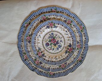 RARE Royal Doulton "The Vernon" Blue & Floral Plate Trio (D.5124)