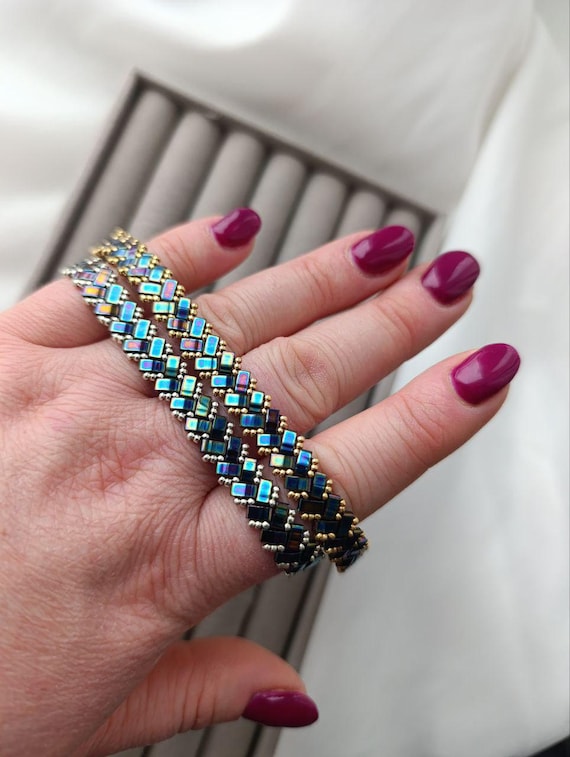 Half tila handmade bracelet for women. Set blue beaded bracelet, personalized gift for her or mom. Statement jewelry. Accessories gifts