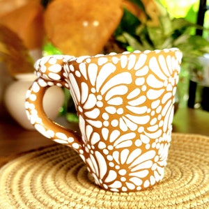 Talavera Heart coffee mug handmade handpainted hot chocolate brown white original mother&#39;s day gift taza corazón 300ml regalo