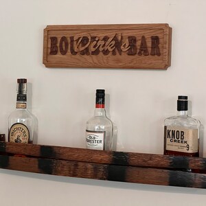 Plank voor bourbonvat staafdrankflessen