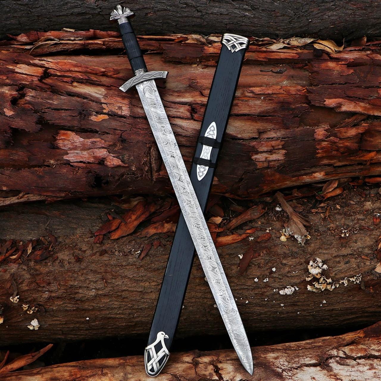 Handmade VIKING Sword Real Damascus Steel Sword Beautiful Gift for him GROOMSMEN gift Personalised Gift for Men's, Christmas Gift.