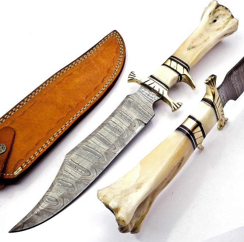 Handgefertigte Damast Stahl Jagdmesser mit Lederscheide BHK