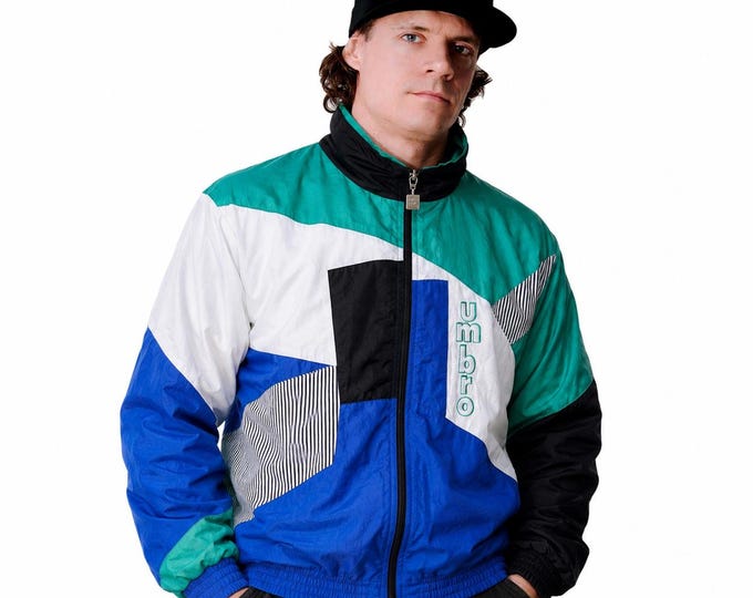 Vintage Umbro Light Windbreaker Jacket Zip Up Sweatshirt Track Jacket Size M/L Retro Style 90s y2k Oldschool Streetwear