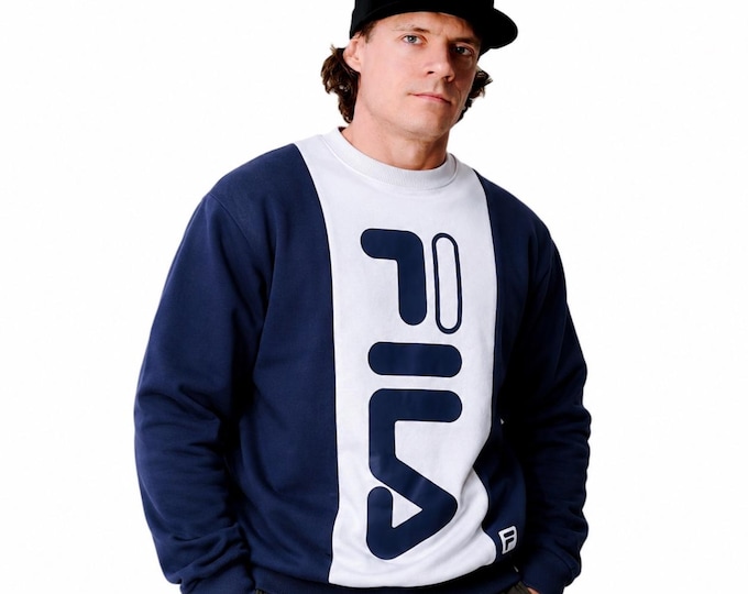 Vintage Fila Sweatshirt Big Logo Size M/L Retro Style 90s y2k