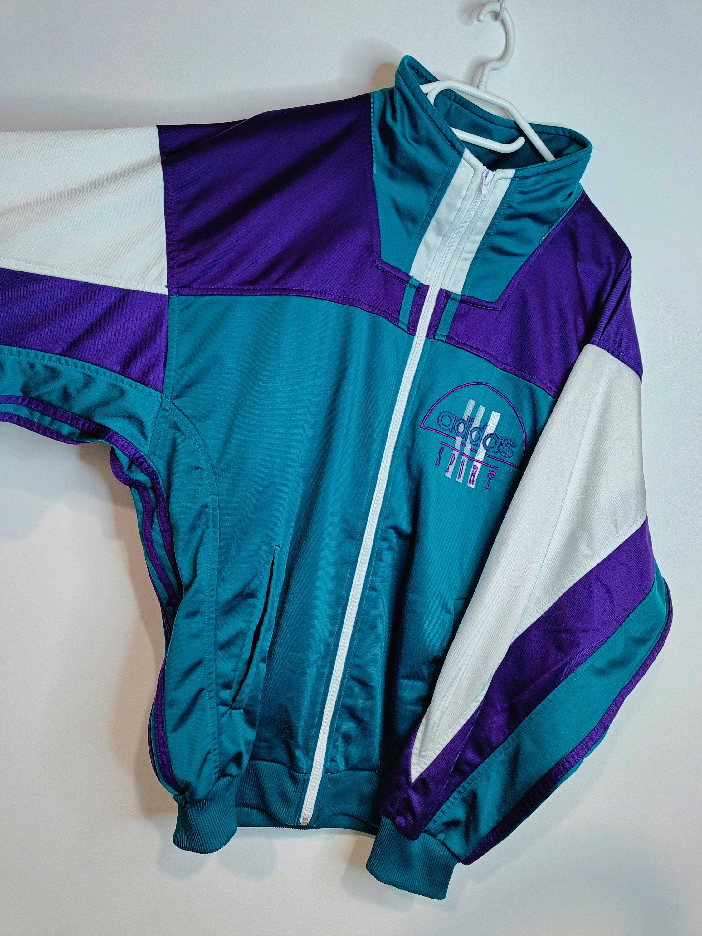 Vintage Adidas Zip up Sweatshirt Track Jacket Size L Retro Style 90s Y2k Oldschool Streetwear - Etsy Vintage Adidas Zip up Sweatshirt Track Jacket Size L Retro Style 90s Y2k Oldschool Streetwear - Etsy