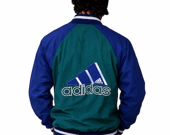 Vintage Adidas Light Windbreaker Jacket Zip Up Sweatshirt Track Jacket Size M Retro Style 90s y2k Oldschool Streetwear