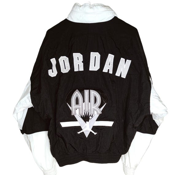 NIKE 90s NBA ジャージージョーダンノースカロライナJordan Vintage 90s Nike Air Jordan Windbreaker Jacket – Black White