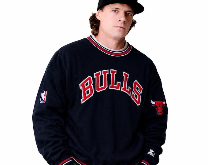 Vintage 90s Chicago Bulls Starter Crewneck Sweatshirt Black NBA Fleece Pullover Retro Streetwear / Size XL