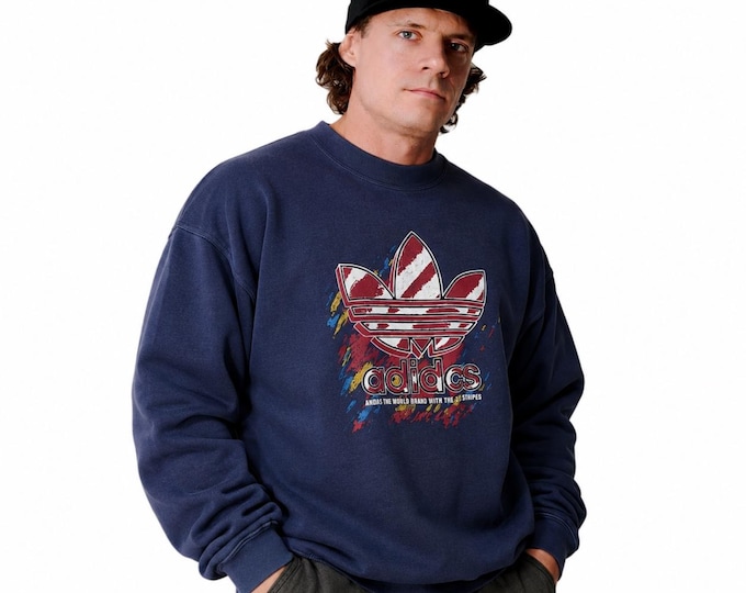 Vintage Adidas Sweatshirt Size L/XL Retro Style 90s y2k logo
