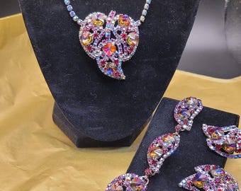 Vintage Pink Iridescent Rhinestone Jewelry Set, Necklace Bracelet Earrings