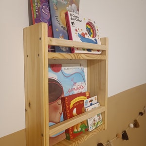 Esclusiva libreria Montessori bassa. Libreria angolare personalizzata e  libreria alta e stretta. -  Italia