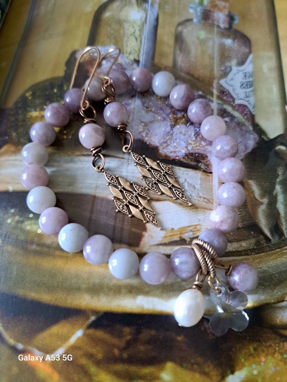 Plum blossom jasper gift bundle, bracelet and earings...x