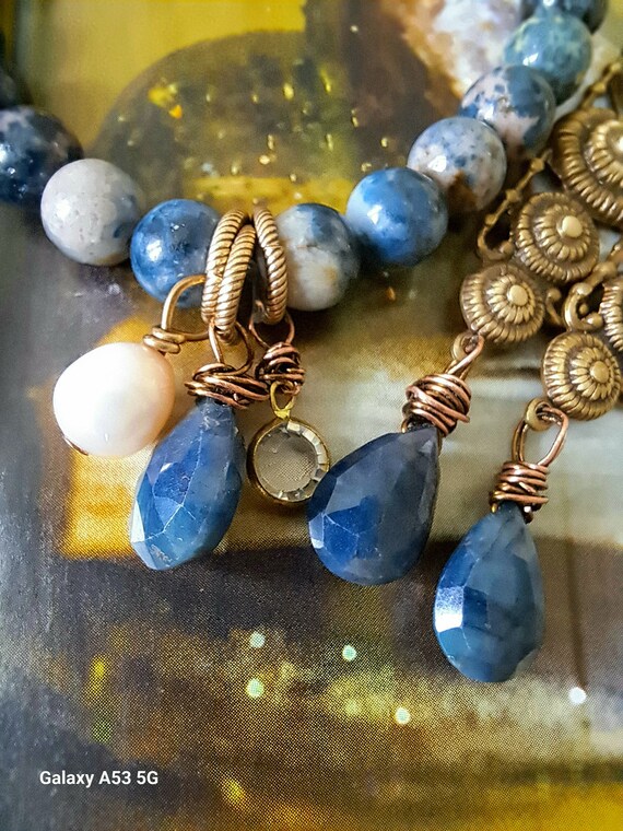 Sapphire and pegmatite gift bundle, bracelet and earings...x