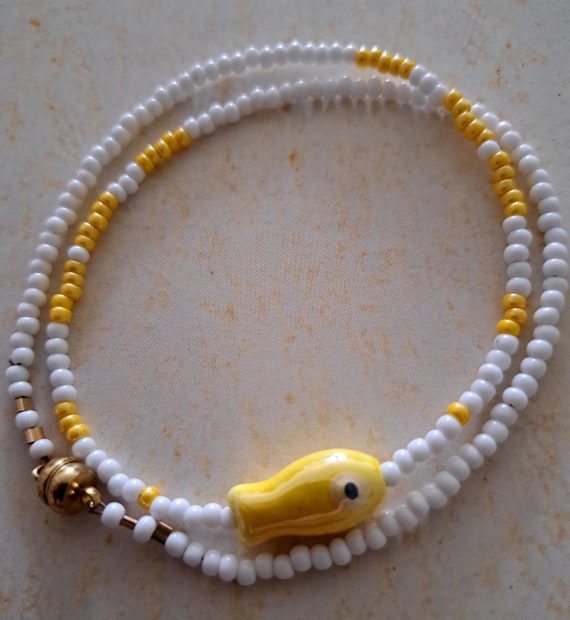 Yellow fish beaded choker necklace, fun gift...x